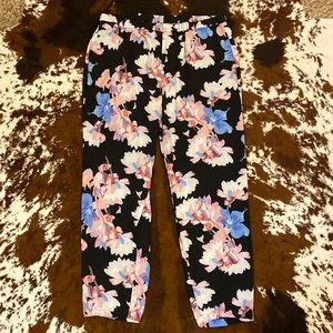 Vince Camuto elastic trousers, floral, Size L